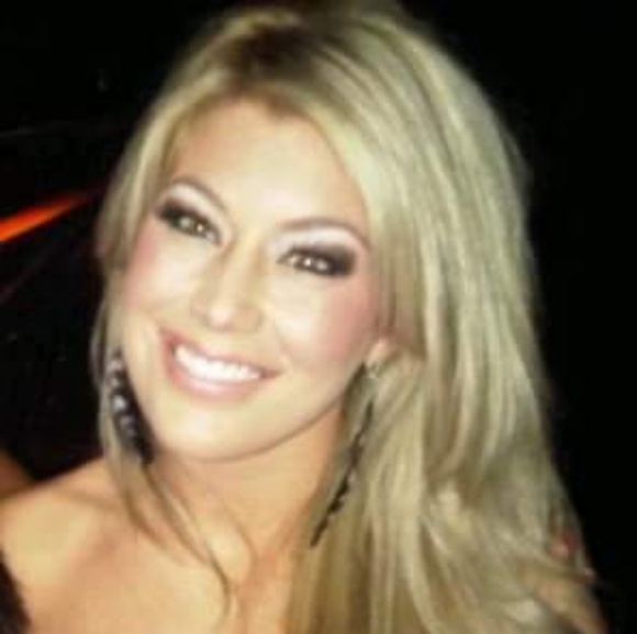 Meet Your Posher! - Picture 6 of 8